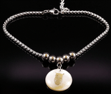 bracelet de pied hibou en perle de nacre avec médaillon chouette